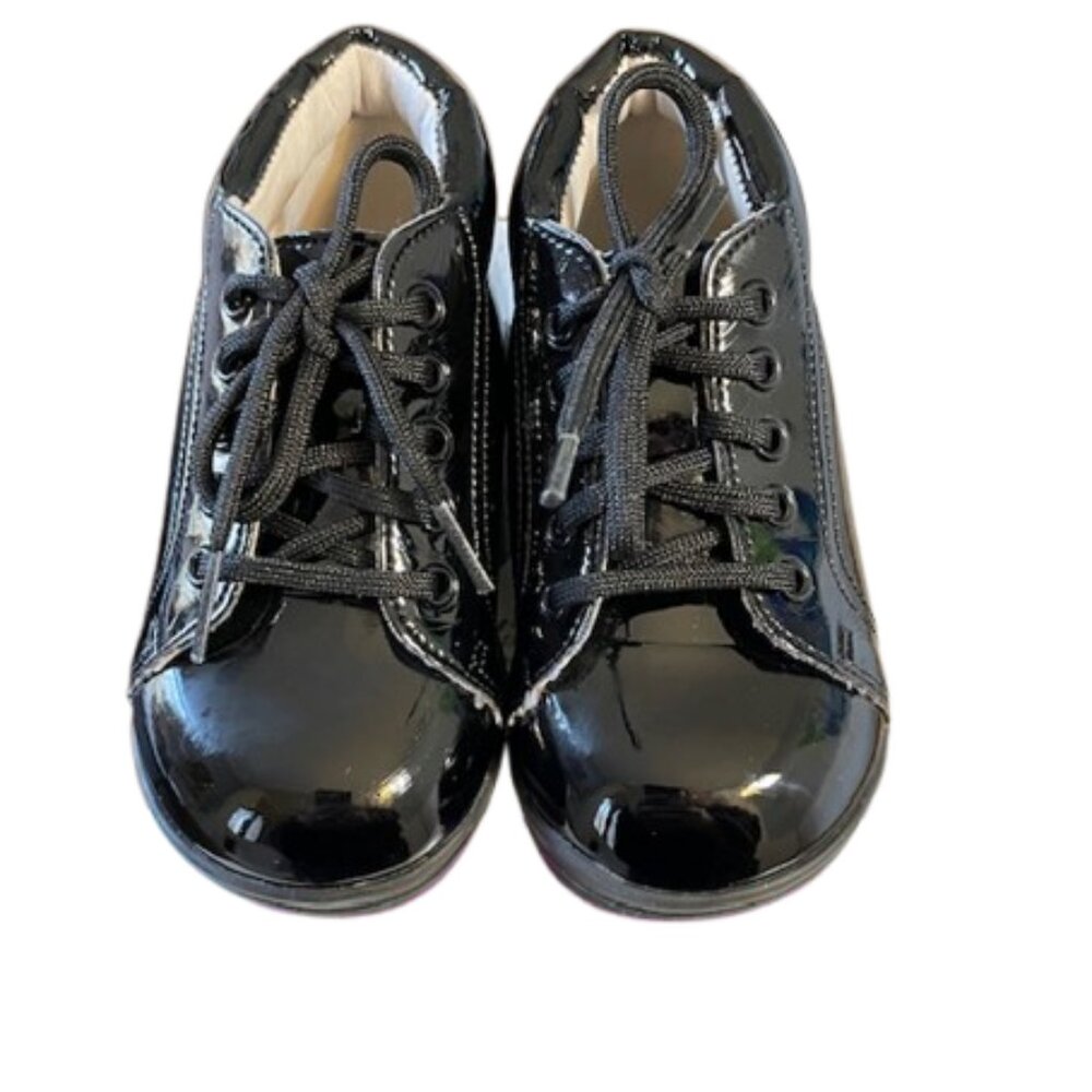 Jumping Jacks Perfection Baby/Infant Walking Shoe Black Patent Dress Shoes 4D